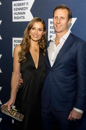 December 9, 2025, New York, New York, USA: Mariah Kennedy Cuomo, carrying a Ripple of Hope clutch bag and Tellef Lundevall attend The Robert F. Kennedy Ripple of Hope Awards on December 9, 2025 in New York, NY New York USA - ZUMAb230 20251209_znp_b230_004 Copyright: xLauraxBrettx