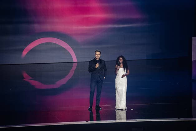 RIO DE JANEIRO, RJ - 09.12.2025: PREMIO MULTISHOW 2025 - Hosts Tadeu and Kenya Sade at the 2025 Multishow Music Awards, a celebration of Brazilian music, taking place on December 9th at the Farmasi Arena in Rio de Janeiro. x2856877x  CristianexMota