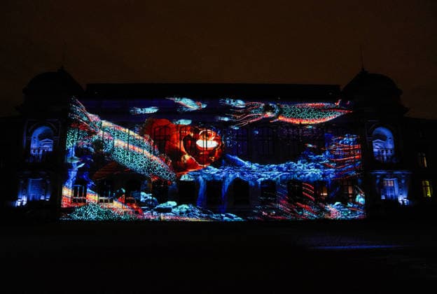 Illustration Exposition Lumières de la Nature au Jardin des Plantes à Paris le 9 décembre 2025 Anne Sophie Guebey Bestimage Kering Evening Event A Night at the Museum at the National Museum of Natural History in Paris on december 9th 2025 Paris France  Copyright: xAnne-SophiexGuebeyx xBestimagexAnne-SophiexGuebeyx xBestimagex
