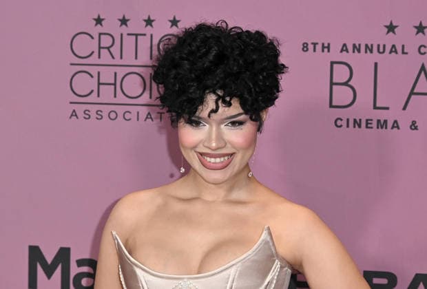 The Critics Choice Association™s 8th Annual Celebration of Black Cinema & Television Aiyana-Lee arriving at The Critics Choice Association™s 8th Annual Celebration of Black Cinema & Television held at the Fairmont Century Plaza on December 9, 2025 in Century City, Ca. Century City Fairmont Century Plaza California USA Copyright: xLeexWatt AFF-USA.COMx