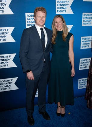 Arrivals for the 2025 Ripple of Hope Gala Featuring: Joe Kennedy III, Guest Where: New York, New York, United States When: 09 Dec 2025 Credit: Janet Mayer INSTARimages.com EDITORIAL USE ONLY. NOT FOR USE BY NEWSPAPERS BASED IN THE UK. Copyright: xx instar55327911