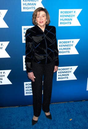 Arrivals for the 2025 Ripple of Hope Gala Featuring: Nancy Pelosi Where: New York, New York, United States When: 09 Dec 2025 Credit: Janet Mayer INSTARimages.com EDITORIAL USE ONLY. NOT FOR USE BY NEWSPAPERS BASED IN THE UK. Copyright: xx instar55327924