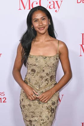 Rachel Nance at the world premiere of the movie Ella McCay at the El Capitan Theatre Los Angeles, 09 12 2025 Foto:xD.xStarbuckx xFuturexImagex ella_5207