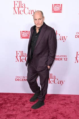 Woody Harrelson at the world premiere of the movie Ella McCay at the El Capitan Theatre Los Angeles, 09 12 2025 Foto:xD.xStarbuckx xFuturexImagex ella_5343