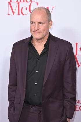 Woody Harrelson at the world premiere of the movie Ella McCay at the El Capitan Theatre Los Angeles, 09 12 2025 Foto:xD.xStarbuckx xFuturexImagex ella_5351