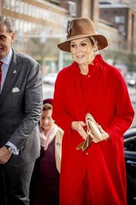 THE HAGUE Queen Maxima attends the PUM Impact Awards ceremony. PUM, founded by the employers organization VNO-NCW, sends experienced Dutch professionals to support small and medium-sized enterprises in developing countries and emerging markets with voluntary advice. ANP HOLLANDSE HOOGTE ROBIN UTRECHT netherlands out - belgium out  Copyright: xx x544486078x originalFilename: 544486078.jpg