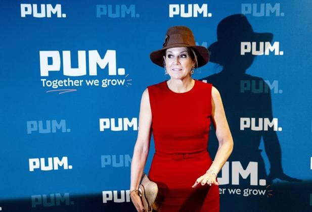 THE HAGUE Queen Maxima attends the PUM Impact Awards ceremony. PUM, founded by the employers organization VNO-NCW, sends experienced Dutch professionals to support small and medium-sized enterprises in developing countries and emerging markets with voluntary advice. ANP HOLLANDSE HOOGTE ROBIN UTRECHT netherlands out - belgium out  Copyright: xx x544490134x originalFilename: 544490134.jpg