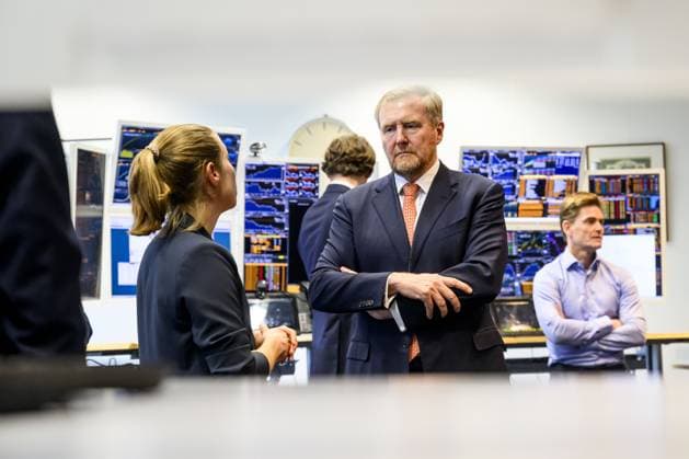 Den Haag, The Netherlands, 2025-12-10 09:21:08 THE HAGUE, 10-12-2025, Ministry of Finance. King Willem-Alexander, accompanied by the Minister of Finance, Eelco Heinen, is on a working visit to the Ministry of Finance s General Treasury Agency in The Hague. PHOTO: NLBeeld Patrick van Emst Credit: NL Beeld Patrick van Emst  Copyright: xx x