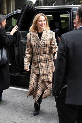 Kate Hudson arriving at the Robin Williams theater for a movie screening, New York Featuring: Kate Hudson Where: New York City, New York, United States When: 10 Dec 2025 Credit: Elder Ordonez INSTARimages EDITORIAL USE ONLY. NOT FOR USE BY NEWSPAPERS BASED IN THE UK. Copyright: xx instar55330107