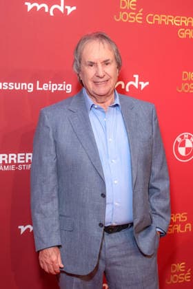 Donations Gala 31 Jose Carreras Gala Chris de Burgh at the 31 Jose Carreras Gala at Mediacity Leipzig on 10 12 2025 Copyright: xEventpressxKochanx