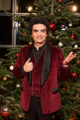 Donations Gala 31 Jose Carreras Gala Rolando Villazon at the 31 Jose Carreras Gala at Mediacity Leipzig on 10 12 2025 Copyright: xEventpressxKochanx