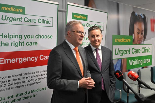 ANTHONY ALBANESE MEDICARE CLINIC VISIT, Prime Minister Anthony Albanese and Minister for Health Mark Butler visit the newly opened Marrickville Medicare Urgent Care Clinic in Sydney, Thursday, December 11, 2025. ( NO ARCHIVING SYDNEY NEW SOUTH WALES AUSTRALIA  Copyright: xMICKxTSIKASx 20251211131205700248