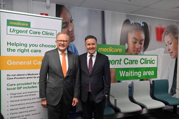 ANTHONY ALBANESE MEDICARE CLINIC VISIT, Prime Minister Anthony Albanese and Minister for Health Mark Butler visit the newly opened Marrickville Medicare Urgent Care Clinic in Sydney, Thursday, December 11, 2025. ( NO ARCHIVING SYDNEY NEW SOUTH WALES AUSTRALIA  Copyright: xMICKxTSIKASx 20251211169736137048