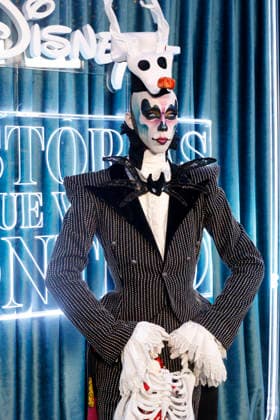 Disney Christmas Gala Disneys Christmas Gala at the Rooftop Lírico Teatro Calderón, on December 10, 2025, in Madrid Spain Many of the attendees wear looks created by costume designer Matías Zanotti inspired by characters from Disneys catalog It is a night of style, fashion and fantasy inspired by the entire Disney universe under the claim Stories that live with you FIESTA CHRISTMAS Manuel Pinilla Cruces 10 12 2025 Madrid Madrid Madrid Espana  Copyright: xManuelxPinillaxCrucesx 7162626