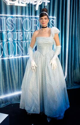 Disney Christmas Gala Bonbon Reich during the Disney Christmas Gala at the Rooftop Lírico Teatro Calderón, on December 10, 2025, in Madrid Spain Many of the attendees wear looks created by costume designer Matías Zanotti inspired by characters from the Disney catalog It is a night of style, fashion and fantasy inspired by the entire Disney universe under the claim Stories that live with you FIESTA CHRISTMAS Manuel Pinilla Cruces 10 12 2025 Madrid Madrid Madrid Espana  Copyright: xManuelxPinillaxCrucesx 7162652