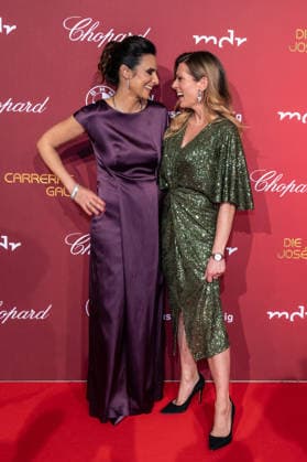 Leipzig 31 Jose Carreras Gala 10 12 2025 from 6 p.m. Leipzig, Altenburger Straße Media City Photographer EHL Media In the photo Maja Weber, presenter and Nele Kiper, actress Dozens of celebrities once again came to Leipzigs Media City on Wednesday evening for the 31 Jose Carreras Gala to accept donations for the Leukemia Foundation Leipzig Saxony German Copyright: xEHLxMedia DietmarxThomasx 20251210_carreras-gala-leipzig_25