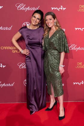 Leipzig 31 Jose Carreras Gala 10 12 2025 from 6 p.m. Leipzig, Altenburger Straße Media City Photographer EHL Media In the photo Maja Weber, presenter and Nele Kiper, actress Dozens of celebrities once again came to Leipzigs Media City on Wednesday evening for the 31 Jose Carreras Gala to accept donations for the Leukemia Foundation Leipzig Saxony German Copyright: xEHLxMedia DietmarxThomasx 20251210_carreras-gala-leipzig_26