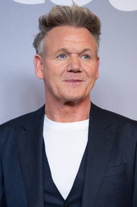 Esquire Men Of The Year Awards in Madrid, Spain - 10 Dec 2025 Gordon Ramsay attends Esquire Men Of The Year Awards at Real Casino de Madrid. Madrid Spain Copyright: xAtilanoxGarciax xSOPAxImagesx photo02907
