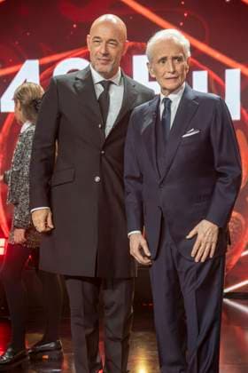 ABBleipzig The Count Unheilig and Jose Carreras on stage Participants Guest at the 31 Jose Carreras Gala in the Media City Leipzig, on 10 12 25 Saxony Germany