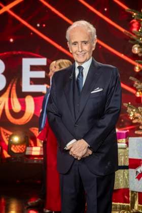 ABBleipzig Jose Carreras Saenger on stage Participant Guest at the 31 Jose Carreras Gala in the Media City Leipzig, on 10 12 25 Saxony Germany