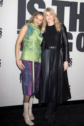 Andra Day and Laura Dern at the special screening of the movie Is This Thing On at the DGA Theater New York, 10 12 2025 Foto:xB.xHinex xFuturexImagex thing_5258