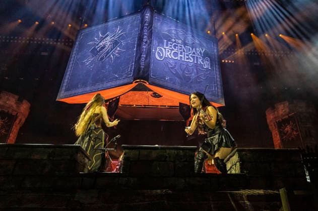 The Legendary Orchestra live at a concert in the ZAG Arena Hannover, 08 12 2025 Foto:xC.xSpeidelx xFuturexImagex legendary_5208