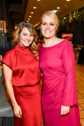ABBleipzig Louise Bähr Baehr and Ulrike Serini as guests on the red carpet at the 31 Jose Carreras Gala at Media City Leipzig, on 10 12 25 Saxony Germany