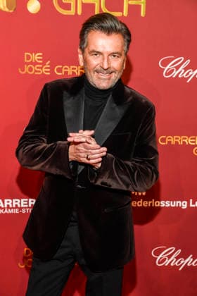 ABBleipzig Thomas Anders Saenger on the red carpet at the 31 Jose Carreras Gala in the Media City Leipzig, on 10 12 25 Saxony Germany