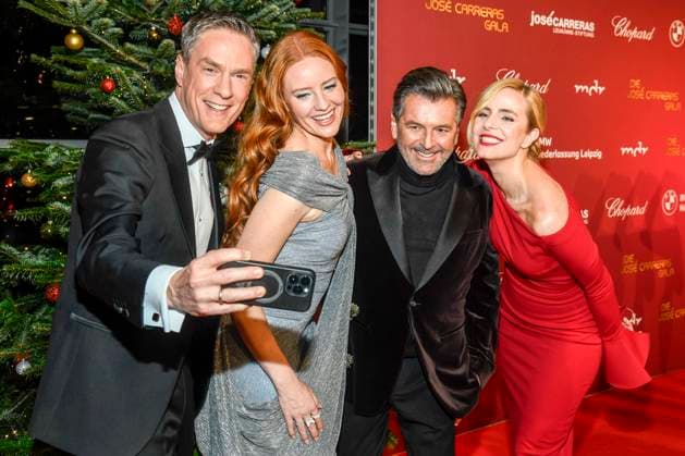 ABBleipzig Sven Lorig, Barbara Meier, Stephanie Müller Spirra and Thomas Anders as guests on the red carpet at the 31 Jose Carreras Gala at Media City Leipzig, on 10 12 25 Saxony Germany