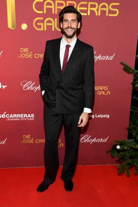 ABBleipzig Ãlvaro Soler Saenger on the red carpet at the 31 Jose Carreras Gala in the Media City Leipzig, on 10 12 25 Saxony Germany