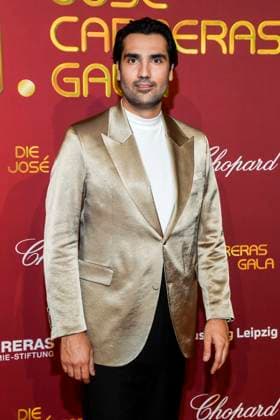 ABBleipzig Jonathan Tetelman Saenger on the red carpet at the 31 Jose Carreras Gala at Media City Leipzig, on 10 12 25 Saxony Germany