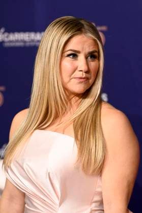 ABBleipzig Beatrice Egli singer on the red carpet at the 31 Jose Carreras Gala in the Media City Leipzig, on 10 12 25 Saxony Germany