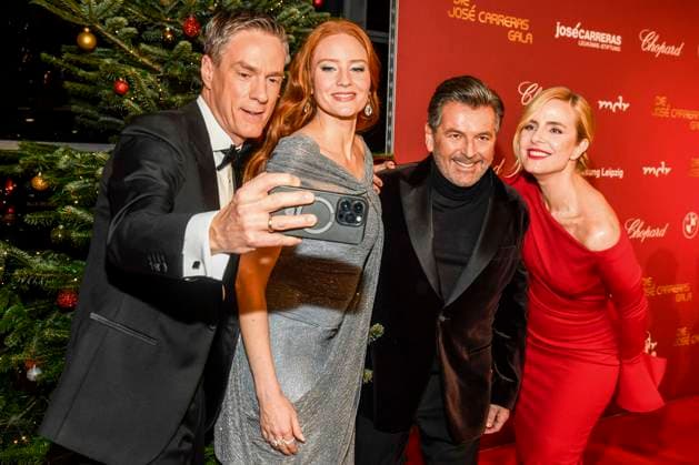 ABBleipzig Sven Lorig, Barbara Meier Model Stephanie Müller Spirra and Thomas Anders Presenters on the red carpet at the 31 Jose Carreras Gala in the Media City Leipzig, on 10 12 25 Saxony Germany