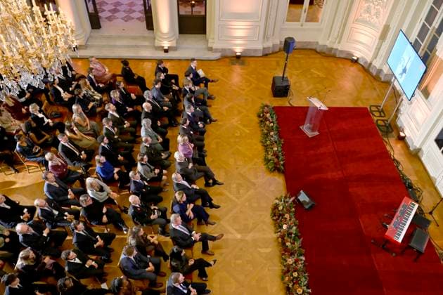 King Philippe attends the Belgodyssée awards 2025 BRUSSELS, BELGIUM - DECEMBER 11 : King Philippe attends the Belgodyssée awards 2025 ceremony. This competition, organised by the Prince Philippe Fund in partnership with RTBF, VRT, Éditions de l Avenir and Knack, and supported by the Prime Minister s Office and Brussels Airlines, brings together pairs of journalism students every year on December 11, 2025 in Brussels, Belgium, 11 12 2025 Brussels Belgium  Copyright: xDidierxLebrunx