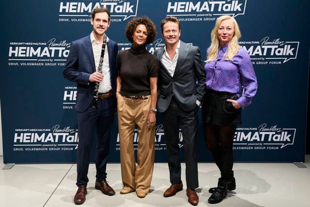 3 Peemöllers Heimat Talk Julius Engelbach, Dennenesch ZoudÃ Zoude , Ilka Peemöller, Roman Knizka 3 Peemöllers Heimat Talk at the DRIVE Volkswagen Group Forum in Berlin on 17 11 2025 Copyright: xEventpressxRadkex