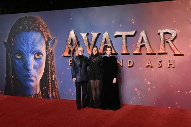 Premiere of ˜Avatar: Fire and Ash™ at the BFI IMAX Featuring: (L-R) Stephen Lang, Oona Castilla Chaplin and Sigourney Weaver Where: London, United Kingdom When: 11 Dec 2025 Credit: Nils Jorgensen INSTARimages EDITORIAL USE ONLY. NOT FOR USE BY NEWSPAPERS BASED IN THE UK. Copyright: xx instar55332756