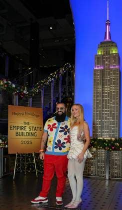 RECORD DATE NOT STATED Zara Larsson visits the Empire State Building in Celebration of iHeartRadio Z100™s Jingle Ball Presented by Capital One. (NEW) Zara Larsson visits the Empire State Building in Celebration of iHeartRadio Z100™s Jingle Ball Presented by Capital One. New York, USA. Zara Larsson, the GRAMMY-nominated and multi-platinum artist, visits the Empire State Building in honor of iHeartRadio Z100™s Jingle Ball Presented by Capital One. Credit: Jeff Rivera The News2 (Foto: Jeff Rivera Thenews2 imago images) Zara Larsson visits the Empire State Building in Celebration of iHeartRadio Z100™s Jingle Ball Presented by Capital One.  Copyright: xJeffxRiverax