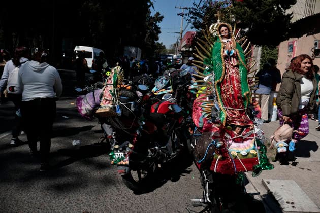 December 11, 2025, Mexico, Cdmx, Mexico: Thousands of pilgrims travel on foot, by bicycle, or by any other means of transportation along Zaragoza Avenue, one of the most important avenues in eastern Mexico City, as it connects to the highway to Puebla, one of the states in Mexico with the highest number of devotees of Our Lady of Guadalupe. They all carry images or statues of the Virgin to visit the Basilica and celebrate the birthday of the Virgin of Guadalupe. Mexico Mexico - ZUMAp204 20251211_zip_p204_011 Copyright: xJosuexPerezx
