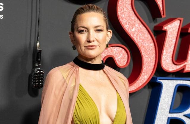 December 11, 2025, Bronx, New York, USA: Kate Hudson wearing dress by Valentino attends premiere of Song Sung Blue by FocusFeatures at AMC Lincoln Square in New York, NY on December 11, 2025 Bronx USA - ZUMAr339 20251211_znp_r339_062 Copyright: xLevxRadinx