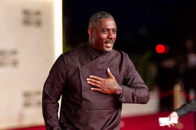 Johnny Depp and Celebs Attend Closing of Red Sea Film Festival - Jeddah English actor Idris Elba walks the red carpet as he attends the closing ceremony of the 5th edition of the Red Sea Film Festival in Jeddah, Saudi Arabia, on December 11th, 2025. Photo by Balkis Press ABACAPRESS.COM Jeddah Saudi Arabia  Copyright: xBalkisxPress ABACAx