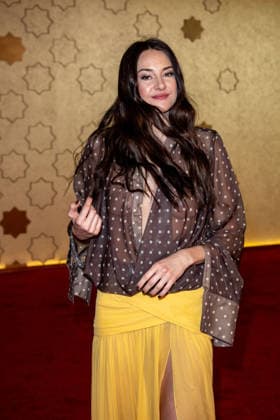 Johnny Depp and Celebs Attend Closing of Red Sea Film Festival - Jeddah Shailene Woodley walks the red carpet as she attends the closing ceremony of the 5th edition of the Red Sea Film Festival in Jeddah, Saudi Arabia, on December 11th, 2025. Photo by Balkis Press ABACAPRESS.COM Jeddah Saudi Arabia  Copyright: xBalkisxPress ABACAx