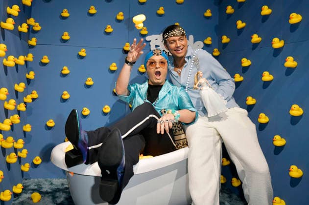 Julian F M Stoeckel with partner Marcell Damaschke at the opening of the exhibition Bubble Planet Das Erlebnismuseum für alle Sinne in der Arena Berlin Berlin, 11 12 2025 Foto:xM.xBehrensx xFuturexImagex bubble_5285