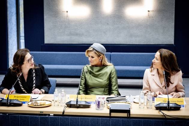RIJSWIJK - Queen Maxima and Mrs. Innes-Stubb and a welcome by Mrs. Huri Sahin, Mayor of the Municipality of Rijswijk, for a conversation with relatives of victims of femicide and experts with experience of domestic violence. ANP HOLLANDSE HOOGTE ROBIN UTRECHT netherlands out - belgium out  Copyright: xx x544650550x originalFilename: 544650550.jpg