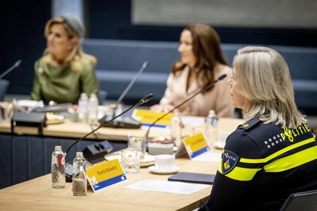 RIJSWIJK - Queen Maxima and Mrs. Innes-Stubb and a welcome by Mrs. Huri Sahin, Mayor of the Municipality of Rijswijk, for a conversation with relatives of victims of femicide and experts with experience of domestic violence. ANP HOLLANDSE HOOGTE ROBIN UTRECHT netherlands out - belgium out  Copyright: xx x544652070x originalFilename: 544652070.jpg