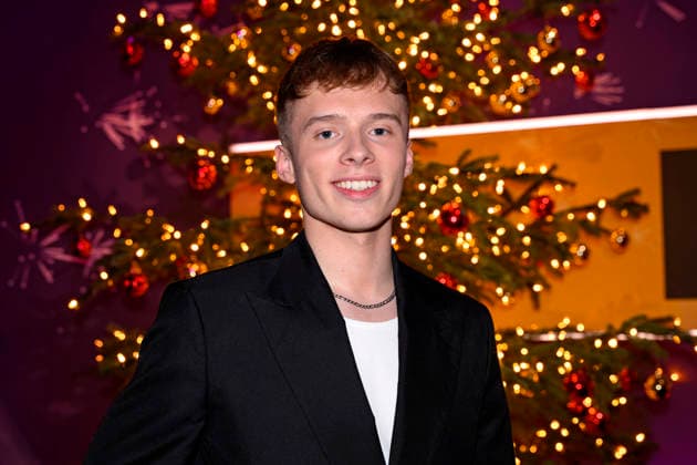 Singer Iggi Kelly at the Sternstunden Gala 2025 in the Frankenhalle in Nuremberg Nuremberg, 12 12 2025 Bavaria Germany Copyright: xDwixAnoraganingrumx