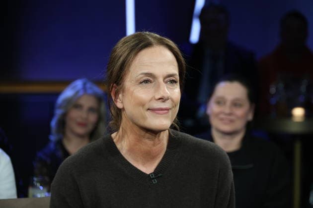 Claudia Michelsen, actress, guest on the NDR Talk Show on 12 12 2025, photo session before the live broadcast on the 3 program of NDR television in the Hamburg Lokstedt television studio