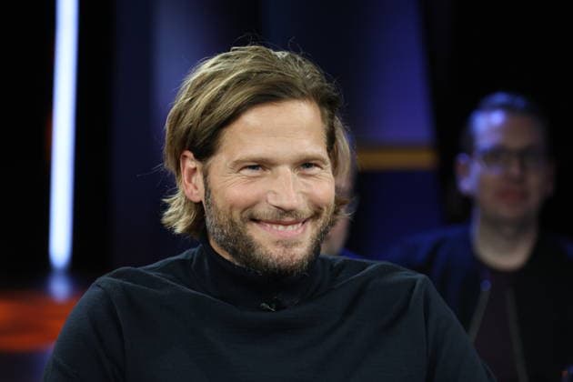 Sebastian Ströbel, actor, guest on the NDR Talk Show on 12 12 2025, photo session before the live broadcast on the 3 program of NDR television in the Hamburg Lokstedt television studio
