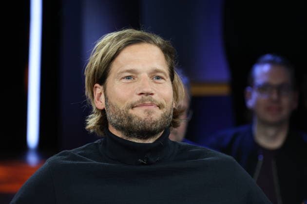 Sebastian Ströbel, actor, guest on the NDR Talk Show on 12 12 2025, photo session before the live broadcast on the 3 program of NDR television in the Hamburg Lokstedt television studio