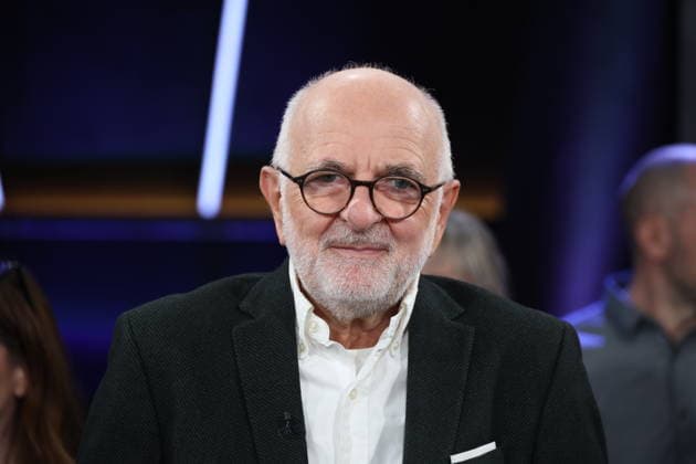 Prof Helmut Seitz, specialist in internal medicine and alcohol researcher, as a guest on the NDR Talk Show on 12 12 2025, photo session before the live broadcast on the 3 program of NDR television in the Hamburg Lokstedt television studio