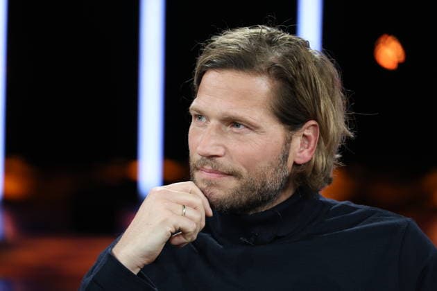 Sebastian Ströbel, actor, guest on the NDR Talk Show on 12 12 2025, photo session before the live broadcast on the 3 program of NDR television in the Hamburg Lokstedt television studio